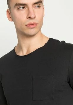 YOURTURN STEP TEE UNISEX - T-shirt Basic - Black -Sconto YOURTURN in Italia 015ed188a71a4a3da8db90165183aa73