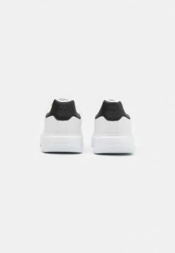 YOURTURN UNISEX - Sneakers Basse - White -Sconto YOURTURN in Italia 01b6cd1cae564b848cd1da9659e6a859