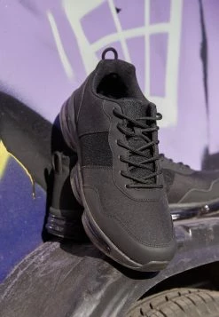 YOURTURN UNISEX - Sneakers Basse - Black 12 YOURTURN UNISEX - Sneakers Basse - Black -Sconto YOURTURN in Italia 11642bee70da47d288915c4f06a3a243