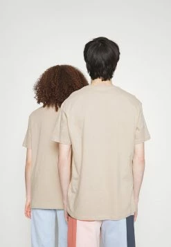 YOURTURN GRAPHIC TEE UNISEX - T-shirt Con Stampa - Tan -Sconto YOURTURN in Italia 129cb5ad04e84d198455ea9a823d0bb7