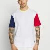 YOURTURN UNISEX - T-shirt Con Stampa - White/blue/red 1 YOURTURN UNISEX - T-shirt Con Stampa - White/blue/red -Sconto YOURTURN in Italia 1841244eafdc474ebefec955fc6b3b7e