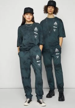 YOURTURN WINCENT WEISS UNISEX - Pantaloni Sportivi - Black 14 YOURTURN WINCENT WEISS UNISEX - Pantaloni Sportivi - Black -Sconto YOURTURN in Italia 18525c926f3142e6bc6aa97540204c15