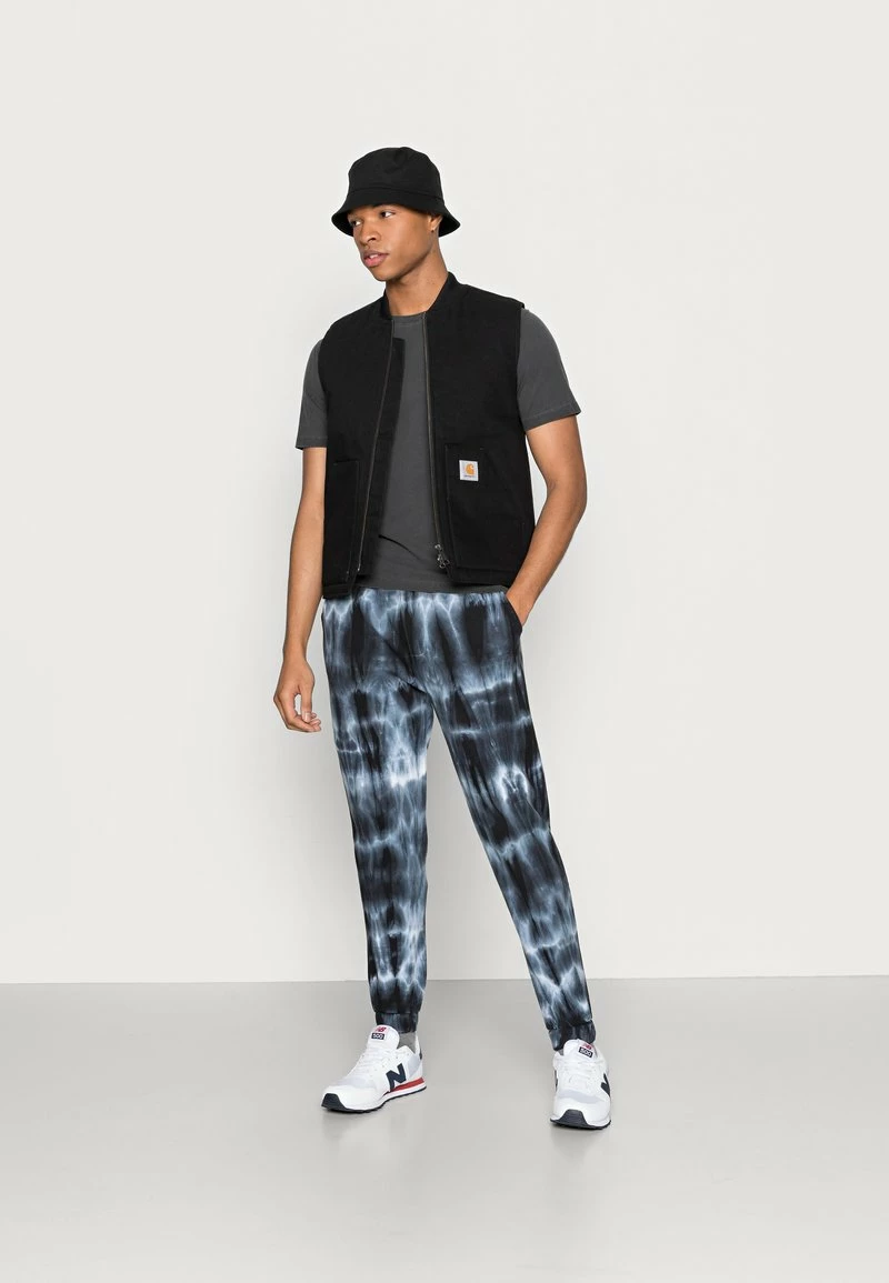 YOURTURN MONOCHROME TIE DYE JOGGER UNISEX - Pantaloni Sportivi - Black/off White 4 YOURTURN MONOCHROME TIE DYE JOGGER UNISEX - Pantaloni Sportivi - Black/off White - immagine 2
