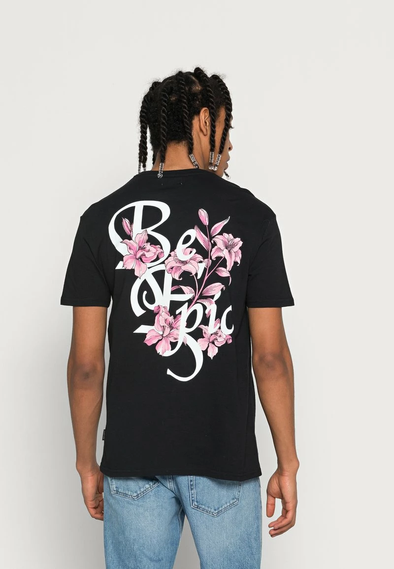 YOURTURN EPIC GRAPHIC T-SHIRT UNISEX - T-shirt Con Stampa - Black 3 YOURTURN EPIC GRAPHIC T-SHIRT UNISEX - T-shirt Con Stampa - Black