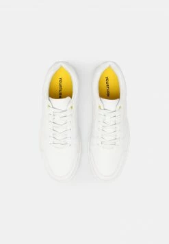 YOURTURN UNISEX - Sneakers Basse - White -Sconto YOURTURN in Italia 1ebf3c5721264d72a969da15908db13f