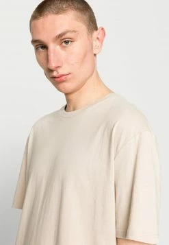 YOURTURN 5 PACK UNISEX - T-shirt Basic - Dark Grey/white/beige -Sconto YOURTURN in Italia 1ff81c02e3974b36b3df2f96840a35da