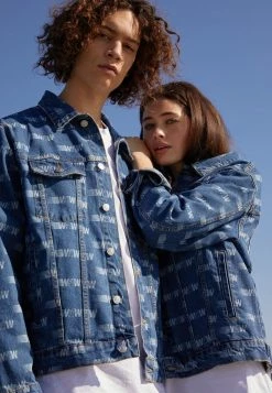 YOURTURN WINCENT WEISS UNISEX - Giacca Di Jeans - Blue Denim -Sconto YOURTURN in Italia 2faddb5b7cd94ab289accdf12a466db0