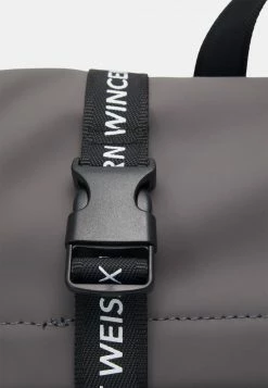 YOURTURN WINCENT WEISS UNISEX - Zaino - Black -Sconto YOURTURN in Italia 2fb05b1ee6cb436e929302bff942d53c