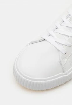 YOURTURN UNISEX - Sneakers Basse - White -Sconto YOURTURN in Italia 33c98f1a9fef4b5f9fa062a957fdb430