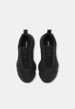 YOURTURN UNISEX - Sneakers Basse - Black 16 YOURTURN UNISEX - Sneakers Basse - Black -Sconto YOURTURN in Italia 444176f1f49948c9a5800b0c674bc2c9