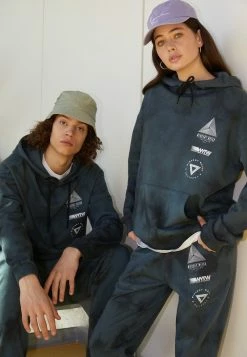 YOURTURN WINCENT WEISS UNISEX - Felpa Con Cappuccio - Black -Sconto YOURTURN in Italia 539248c204f14cf7bc3bb6e144845124