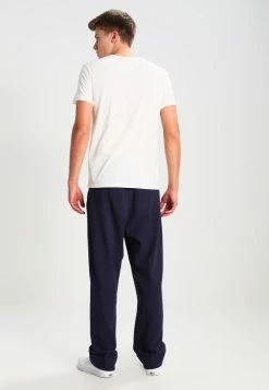 YOURTURN T-shirt Con Stampa - Offwhite, Uomo -Sconto YOURTURN in Italia 59ebc9ceb20949b5b36b1356d41218ed