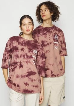 YOURTURN GRAPHIC TEE WINCENT WEISS UNISEX - T-shirt Con Stampa - Pink 11 YOURTURN GRAPHIC TEE WINCENT WEISS UNISEX - T-shirt Con Stampa - Pink -Sconto YOURTURN in Italia 5a8826b0df5e48cea9d86b90ddc9663b