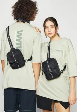 YOURTURN WINCENT WEISS SURT UNISEX - Borsa A Tracolla - Black -Sconto YOURTURN in Italia 6e45944b40be4541a9f3f4c1d2349476