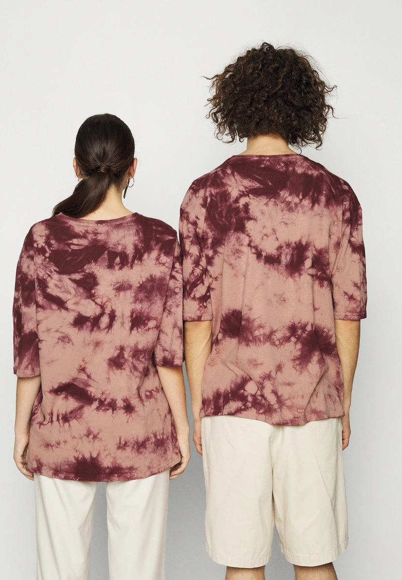 YOURTURN GRAPHIC TEE WINCENT WEISS UNISEX - T-shirt Con Stampa - Pink 7 YOURTURN GRAPHIC TEE WINCENT WEISS UNISEX - T-shirt Con Stampa - Pink - immagine 5