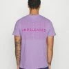 YOURTURN T-shirt Con Stampa - Lilac, Unisex -Sconto YOURTURN in Italia 8133b0c6ad4f4045a46d7ab1f5575e41