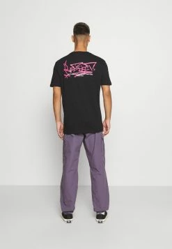 YOURTURN T-shirt Con Stampa - Black, Unisex 14 YOURTURN T-shirt Con Stampa - Black, Unisex -Sconto YOURTURN in Italia 8815d98171a445cf874b3d7ce77647cb