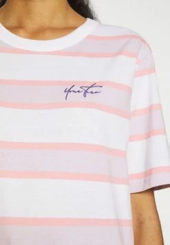 YOURTURN UNISEX - T-shirt Con Stampa - Pink/lilac -Sconto YOURTURN in Italia 8f5bac769324467d83d9532fb4d0cb93