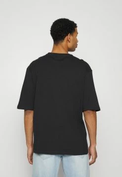 YOURTURN UNISEX TOM & JERRY TEE - T-shirt Con Stampa - Black -Sconto YOURTURN in Italia 919f338c9de64c01822a6bfec9664cae