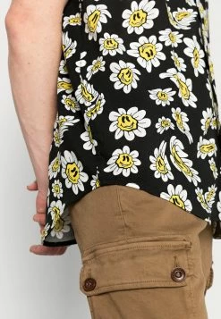 YOURTURN UNISEX - Camicia - Black 11 YOURTURN UNISEX - Camicia - Black -Sconto YOURTURN in Italia 98412018a76b44de932c4859e3f9c834