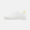 YOURTURN UNISEX - Sneakers Basse - White/yellow -Sconto YOURTURN in Italia bac6c48d10cf4aaeaa18147df48e6c0c