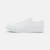 YOURTURN UNISEX - Sneakers Basse - White 1 YOURTURN UNISEX - Sneakers Basse - White -Sconto YOURTURN in Italia bfedd50e417442bb8de55e3f14e53766