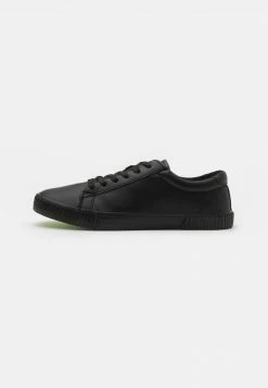 YOURTURN UNISEX - Sneakers Basse - Black