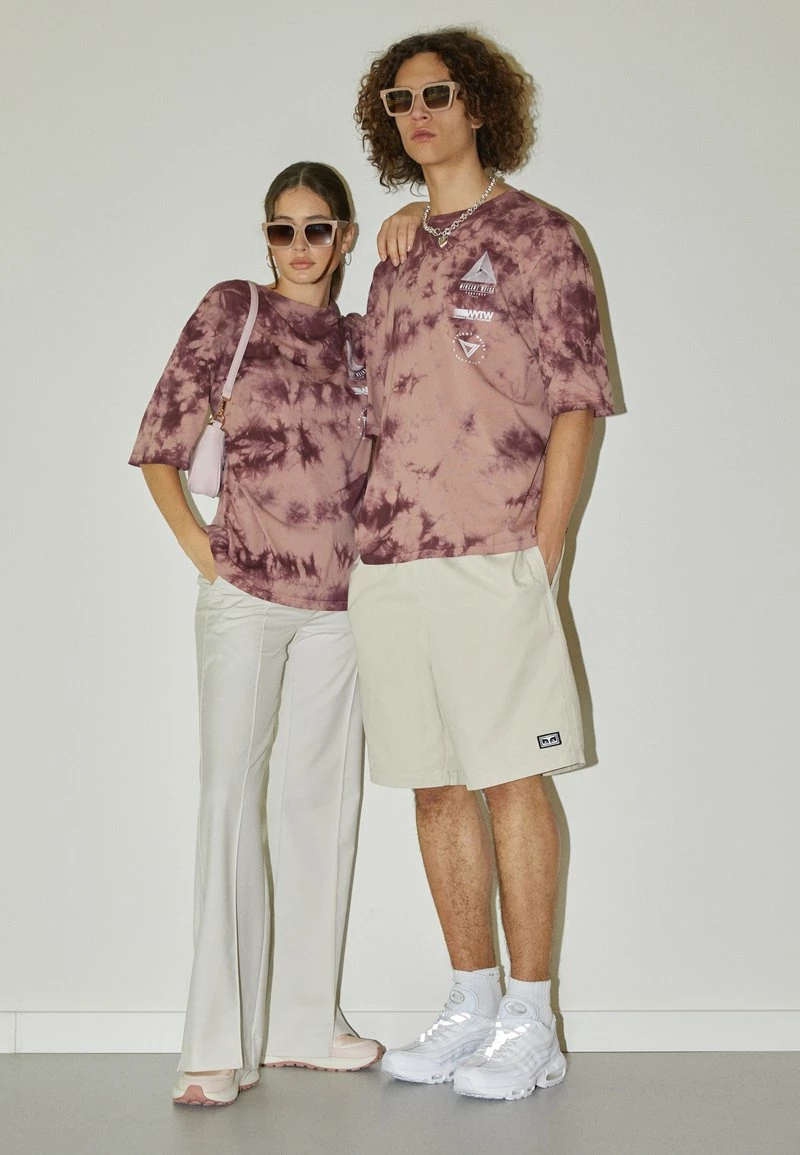 YOURTURN GRAPHIC TEE WINCENT WEISS UNISEX - T-shirt Con Stampa - Pink 3 YOURTURN GRAPHIC TEE WINCENT WEISS UNISEX - T-shirt Con Stampa - Pink