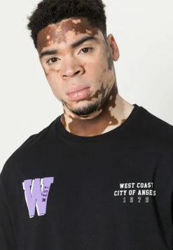 YOURTURN GRAPHIC T-SHIRT UNISEX - T-shirt Con Stampa - Black -Sconto YOURTURN in Italia dc70f014101d4057a975aa92eb432b61