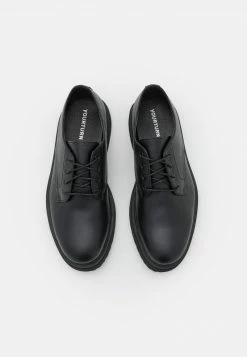 YOURTURN UNISEX - Stringate - Black 11 YOURTURN UNISEX - Stringate - Black -Sconto YOURTURN in Italia dc93ac7067e34cd28cd671d6903ed1a3