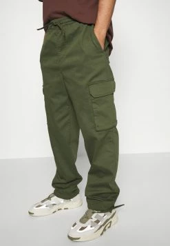 YOURTURN UNISEX - Pantaloni Cargo - Light Green -Sconto YOURTURN in Italia ddfebc5b69344ce88891fdfc8411d9a2