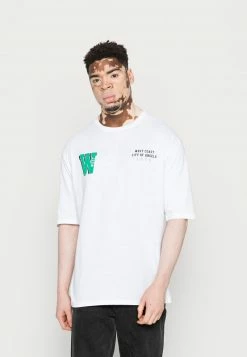 YOURTURN GRAPHIC T-SHIRT UNISEX - T-shirt Con Stampa - White -Sconto YOURTURN in Italia e39b1e0470f94ccaa394943a12dd512c