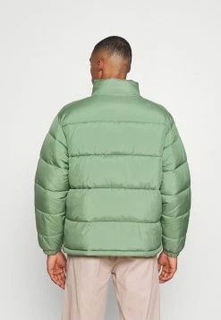 YOURTURN UNISEX - Giacca Invernale - Green 10 YOURTURN UNISEX - Giacca Invernale - Green -Sconto YOURTURN in Italia eb72e3a2400c4925a80fa0c6707e637f