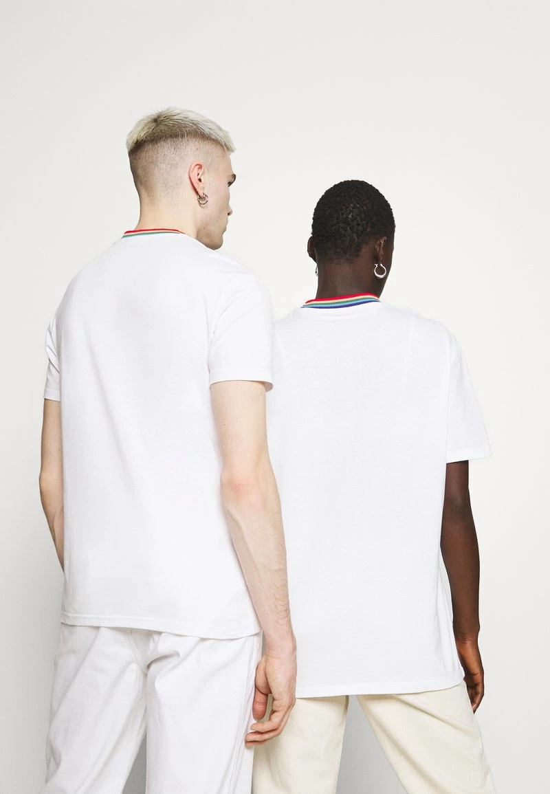 YOURTURN PRIDE UNISEX - T-shirt Con Stampa - White 5 YOURTURN PRIDE UNISEX - T-shirt Con Stampa - White - immagine 3