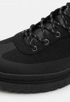 YOURTURN UNISEX - Stivaletti Stringati - Black -Sconto YOURTURN in Italia ed437885523741e0aab9f67964904408