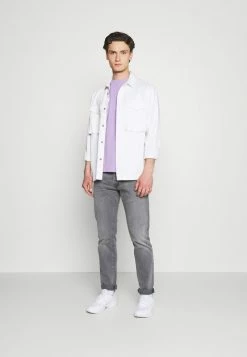 YOURTURN UNISEX - T-shirt Basic - Lilac -Sconto YOURTURN in Italia f1745d00ed204fd28c6c08b4d057d0a0