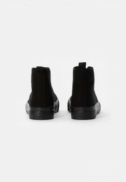 YOURTURN Sneakers Basse - Black, Unisex -Sconto YOURTURN in Italia fb77b3b1ed044145974bce8d388c87f2