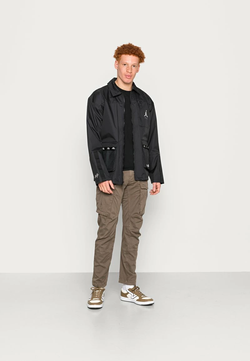 YOURTURN FEED YOUR SOUL TEE UNISEX - T-shirt Con Stampa - Black 4 YOURTURN FEED YOUR SOUL TEE UNISEX - T-shirt Con Stampa - Black - immagine 2